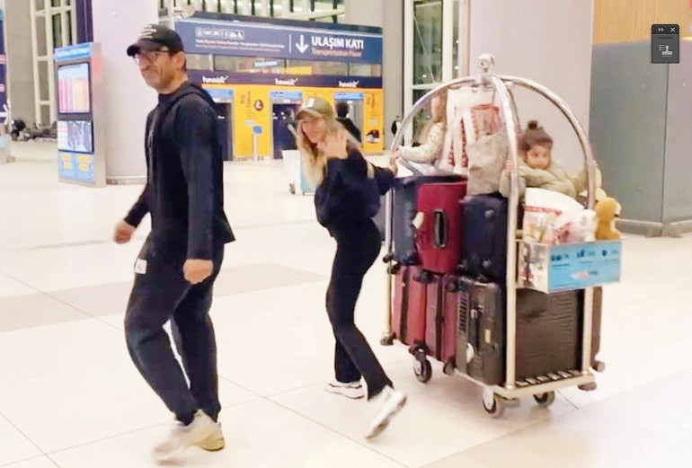 Kenan İmirzalıoğlu ile Sinem Kobal Maldivler dönüşü görüntülendi