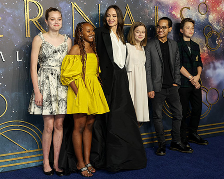 Sevgilisiyle ciddi düşünüyor... Şimdi sıra eski karısına yalvarmaya geldi: Lütfen bana yardım et