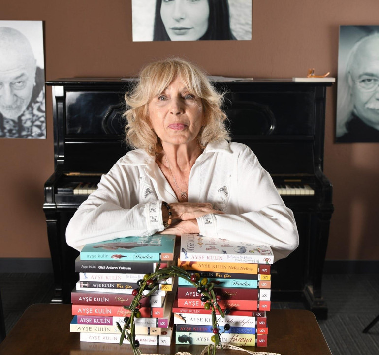 %100&MORE İlham Veren Sohbetler Ayşe Kulin: Avrupalılar beni hayal kırıklığına uğrattılar