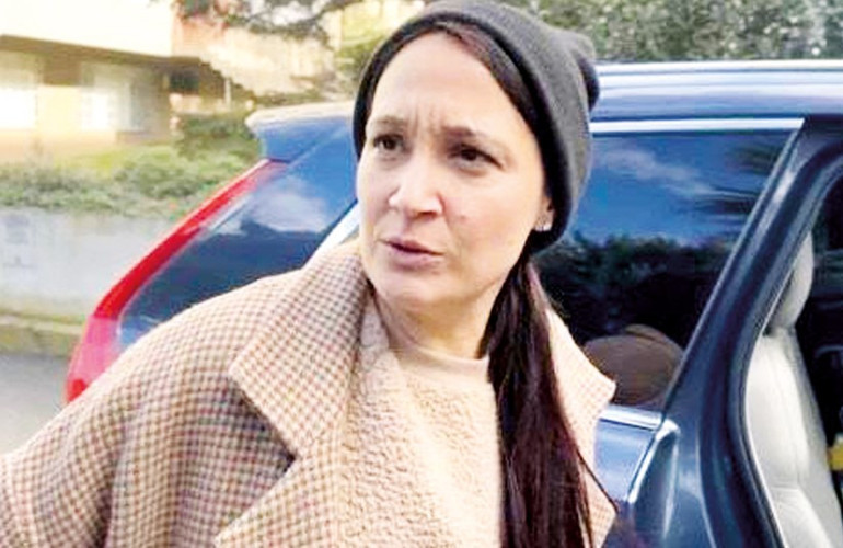 Yıllarca saçım beyazlasın, kırışıklarım oluşsun diye bekledim