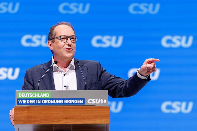 ‘AfD’nin önünü ancak biz keseriz’