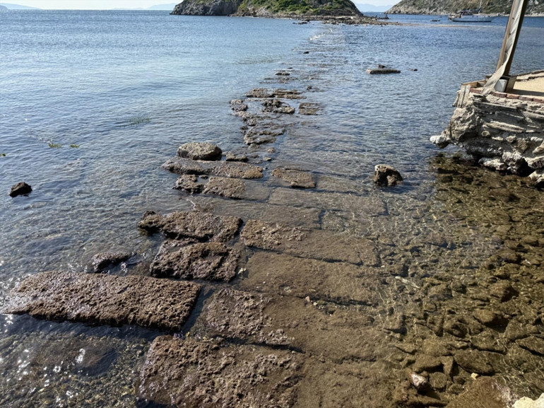 İzmir, Muğla ve Silivride tedirgin eden görüntü Tsunami ve depremle ilgisi var mı Uzman isim yanıtladı