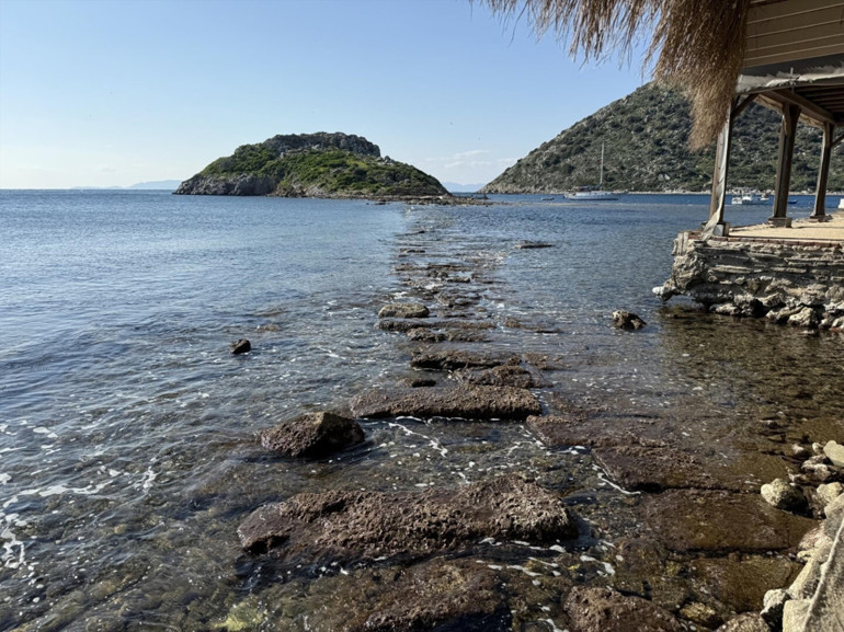 İzmir, Muğla ve Silivride tedirgin eden görüntü Tsunami ve depremle ilgisi var mı Uzman isim yanıtladı