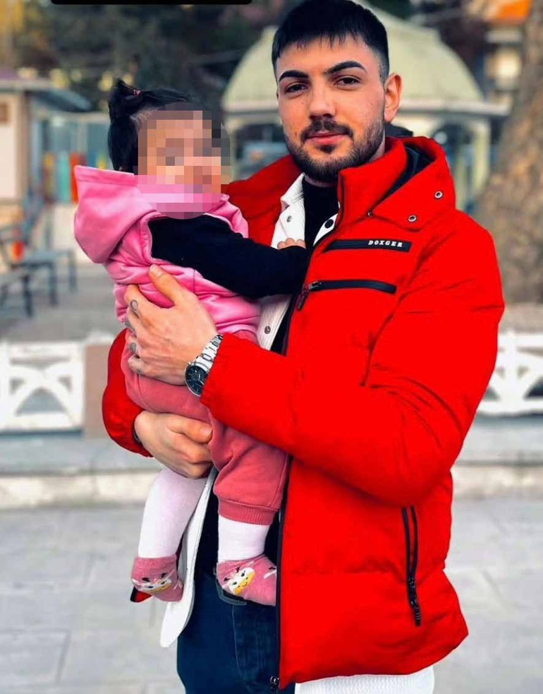 Hesabı fazla bulan müşteriler ile çalışanlar arasında kavga: 25 yaşındaki garson hayatını kaybetti
