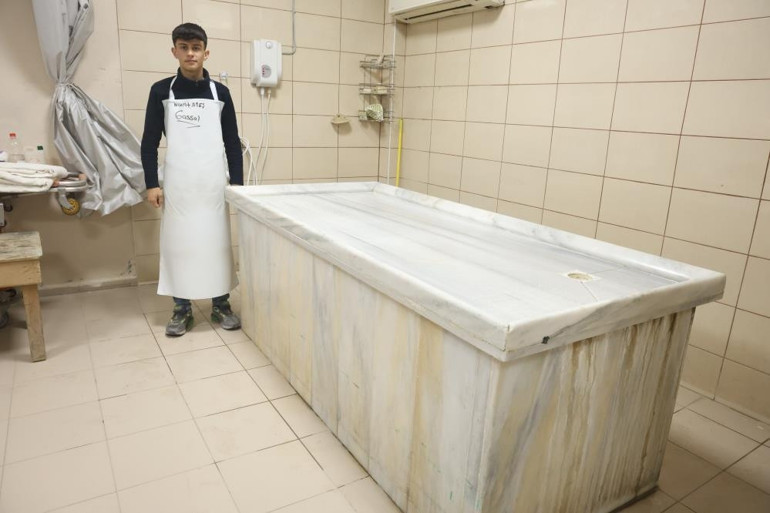 21 yaşındaki gassal, arkadaşlarının talebini anlattı | Gülüyorlar ama hiç gülünecek bir meslek değil