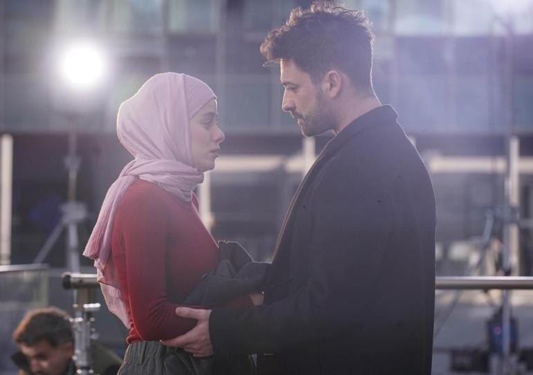 İlayda Alişan yeni karakterini yorumladı: Münevver benim için çok farklı