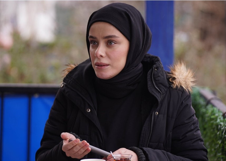 İlayda Alişan yeni karakterini yorumladı: Münevver benim için çok farklı