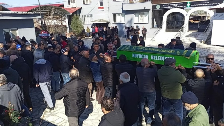 Deve güreşi izlerken hayatını kaybetmişti: CHPli meclis üyesi toprağa verildi