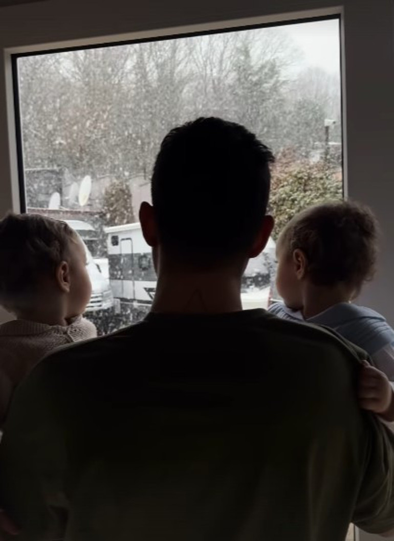 Ünlü sunucu lüks evinden paylaştı: Sabah bu manzaraya uyandık