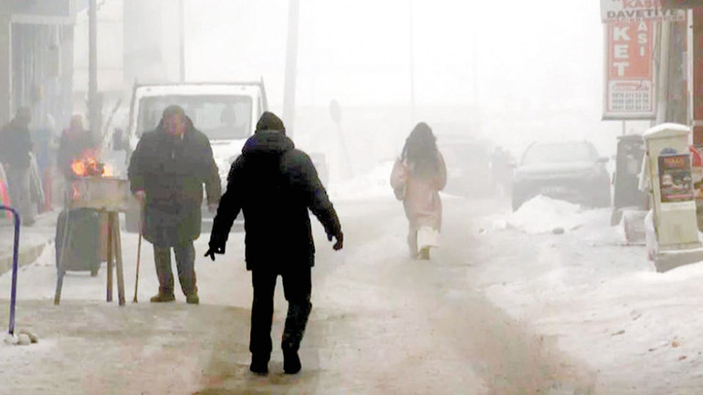 İstanbul beyaza büründü