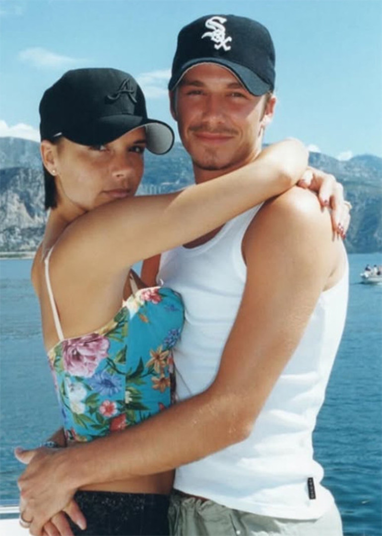 Bakmayın genç kız gibi göründüğüne... Bir değil üç kez kaynana