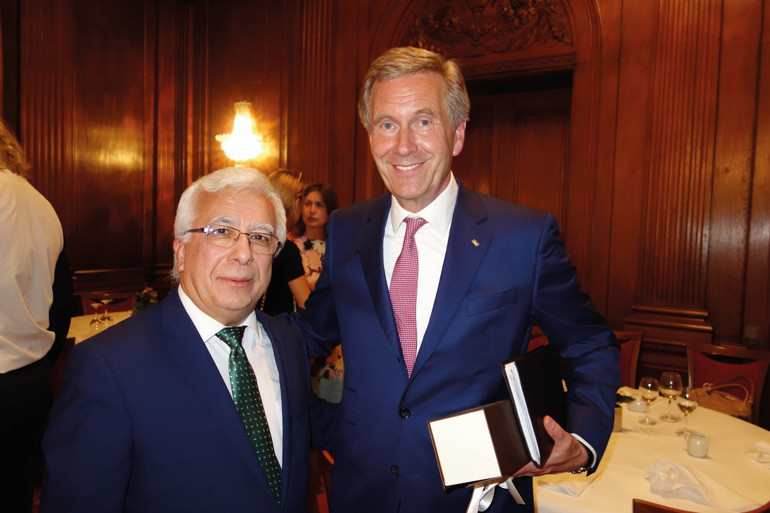 Gazeteci Canbolat anıldı