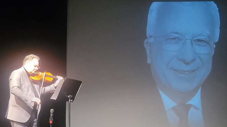 Gazeteci Canbolat anıldı