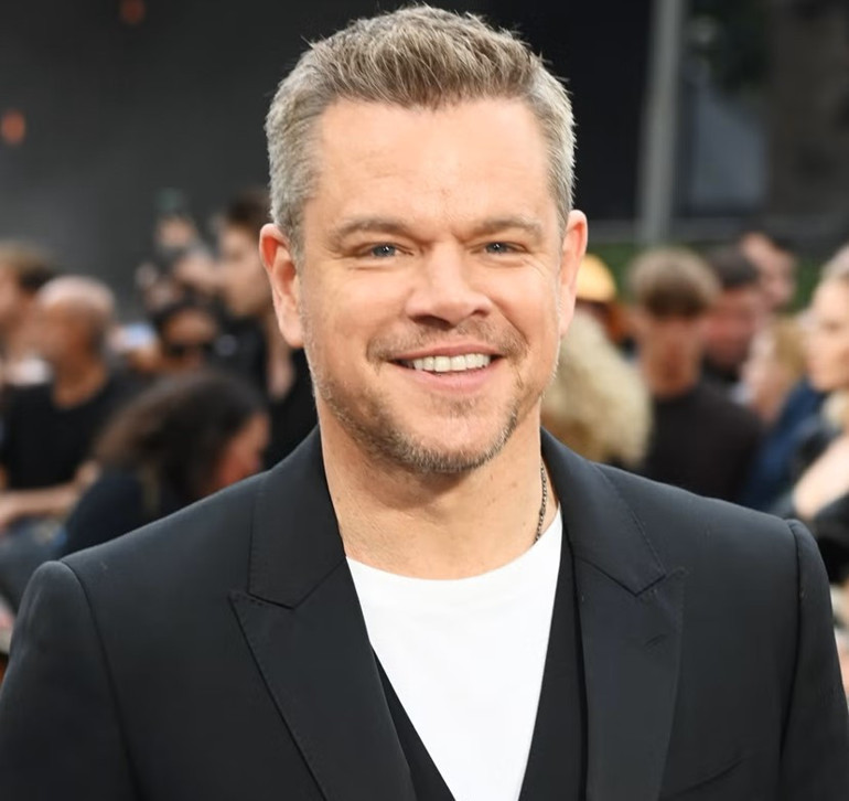 Christopher Nolan yeni filmi için Ordu’yu seçti