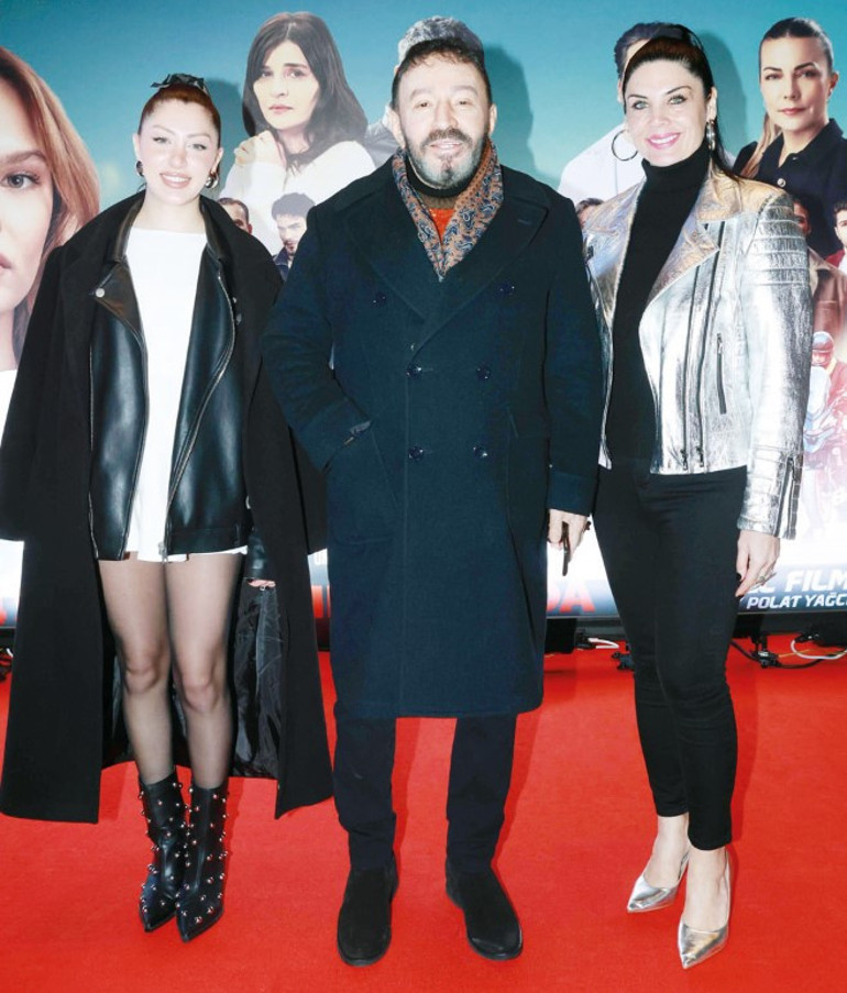 Galaya ünlü akını... Ağlatan aşk