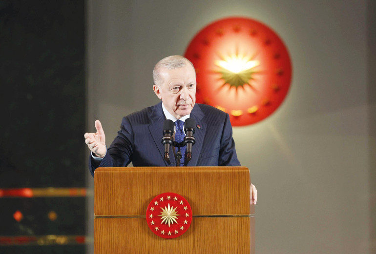 Ağzından çıkanı kulağı duymayan bir milletvekili