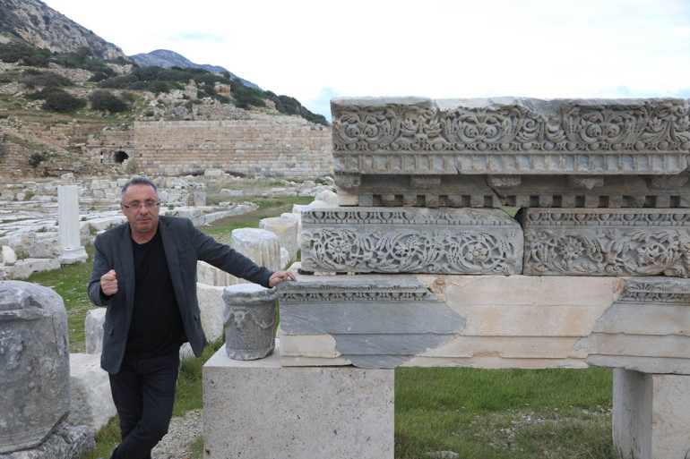 Badem çiçekleri açtı, Datça’da festival coşkusu yaşandı