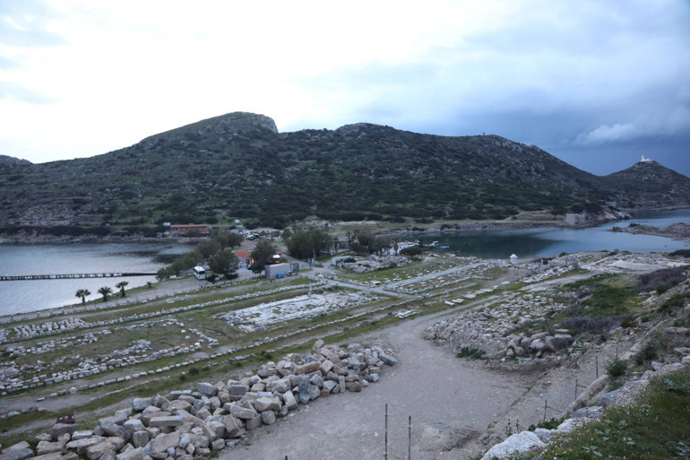 Badem çiçekleri açtı, Datça’da festival coşkusu yaşandı