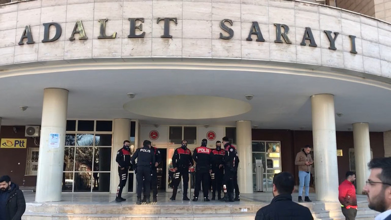 Çocuğunu hotumla döven babadan pes dedirten ifade Neden yaptığını böyle anlattı