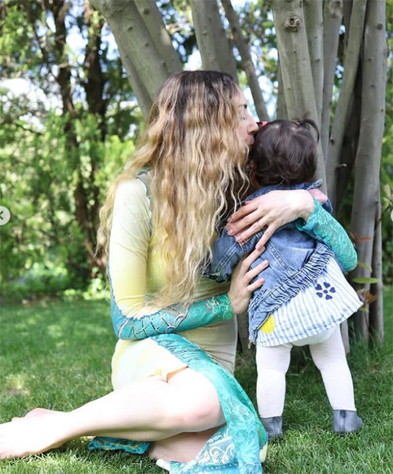 Zaman çabuk geçti... Çocuk yıldızdı, şimdi kendi çocukları oldu