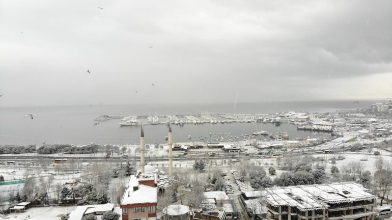 Son dakika haberi: İstanbul Valisi Davut Gül açıkladı... İstanbulda okullar tatil edildi