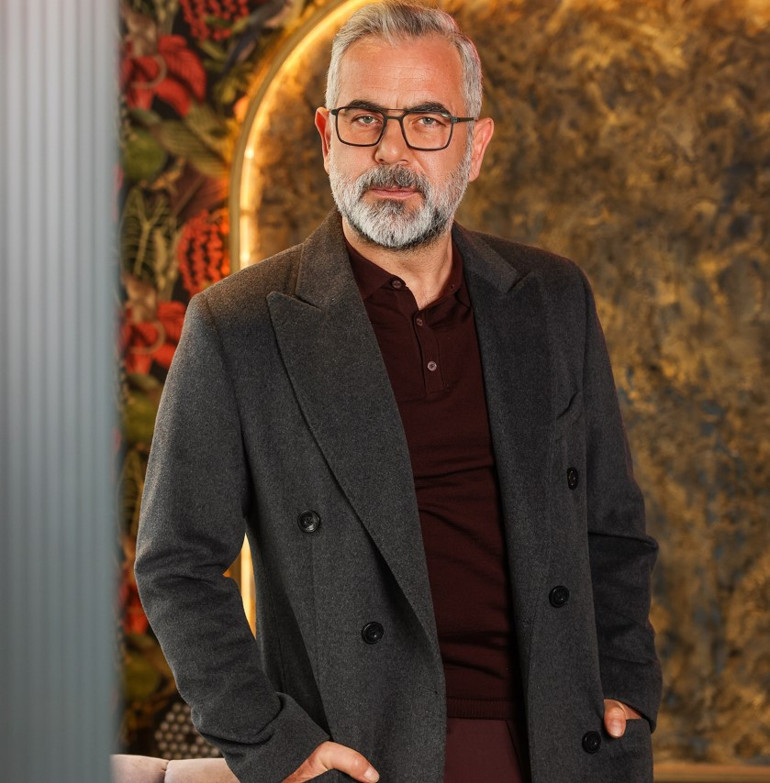 Münevverin acılarla örülü yolculuğu başlıyor... Piyasa karışacak