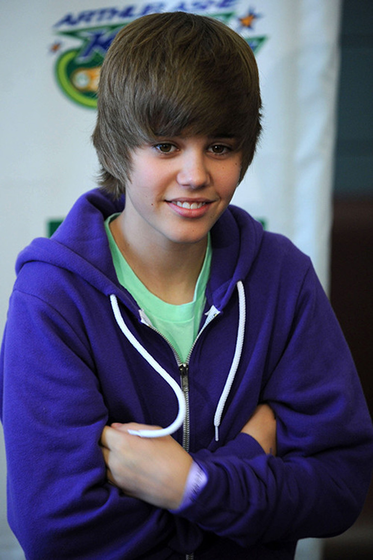 Küçük yaşta gelen şöhret ona yaramadı: Sanki başıboş bir top mermisi gibi... Genç şarkıcının içler acısı hali