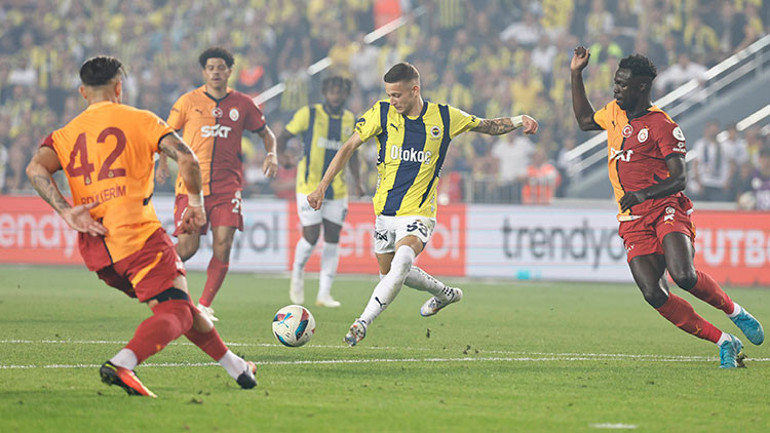 Galatasaray Fenerbahçe maçı öncesi Ceyhun Eriş Spor Arena’ya konuştu ‘Derbinin favorisi…’
