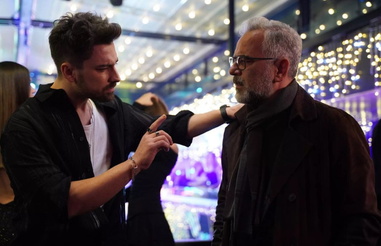 Piyasa izleyici ile buluştu... Düğün evi, cenaze evine döndü... Kına gecesinde anne acısı