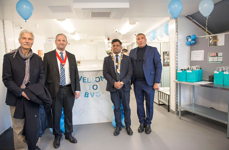 Londra’da Türk veteriner kliniği açıldı