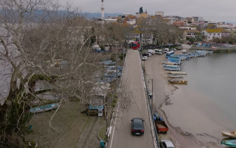 İlk bölümüyle ekranlara damga vurdu Cumalıkızık 25 yıl sonra Piyasayı ağırladı