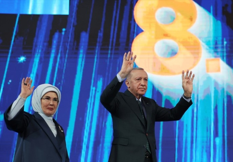Büyük Kongrede TÜSİADa tepki Cumhurbaşkanı Erdoğan: Kayıt dışı siyaset dönemi kapandı