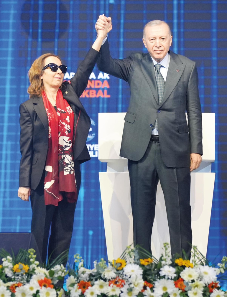 Dört bir açıdan Serap Yazıcı olayı
