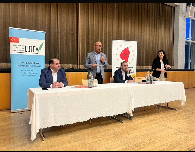 Ludwigsburg’da konsolosluk bilgilendirme toplantısına yoğun ilgi