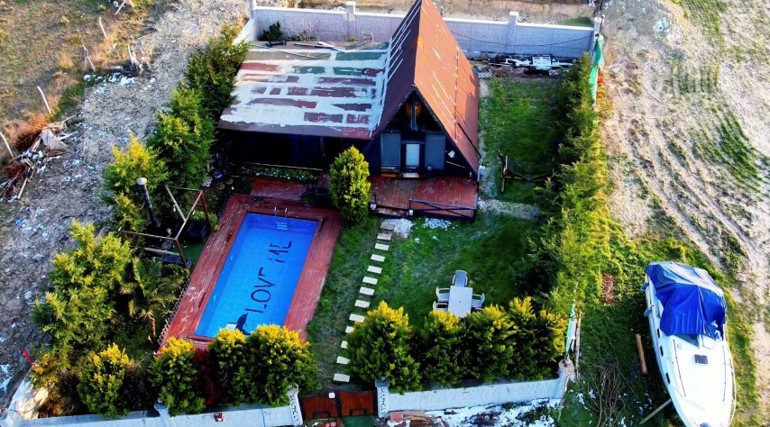 Bungalovda zehirlenen 9 kişi korku dolu anları anlattı: Ağlama sesi ile hayatları kurtuldu