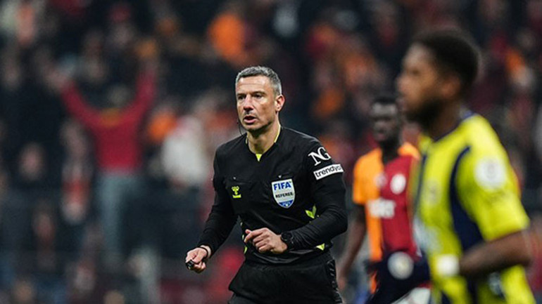 Fenerbahçeden yabancı hakem talebi