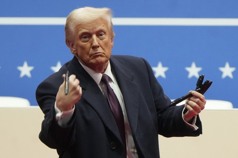 Trump son darbeyi vurdu, AB ayağa kalktı Çok sert açıklamalar: Misilleme tehdidi...