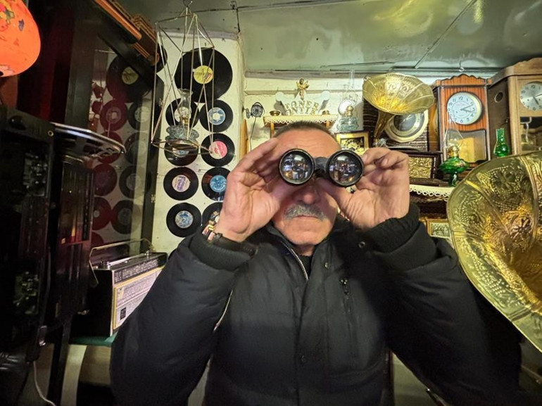 Antika ile geçen 45 yıl... Yeniyle işim olmaz benim işim eskiyle