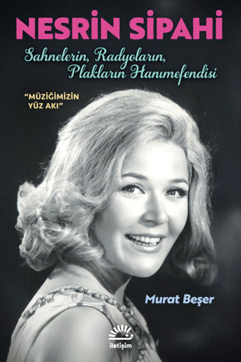 Renkli dünyaların ‘sade’ hanımefendisi