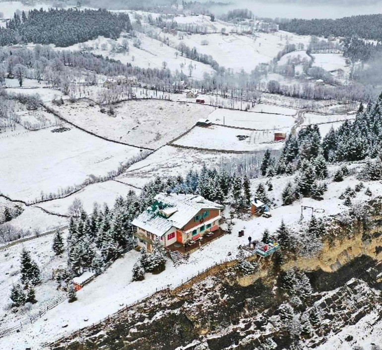 Kayaksız kar tatili isteyenler buraya