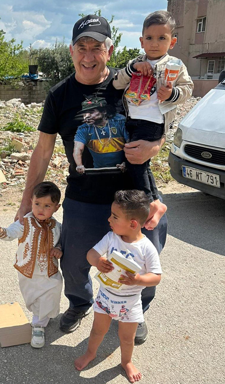 Altın Lale depremzede çocukları Ramazan’da unutmadı