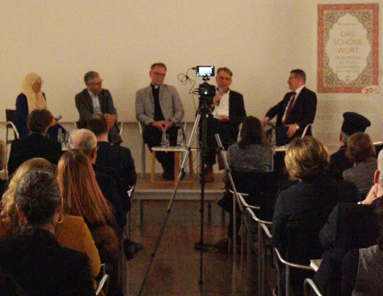 Münih’te Carmelite Kilisesi’nde Ramazan resepsiyonu