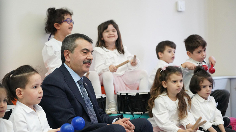 “Öğretmen yetiştirme sürecinde sıkıntı vardı”