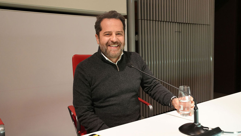 Erden Timur Londra’da Galatasaraylılarla buluştu