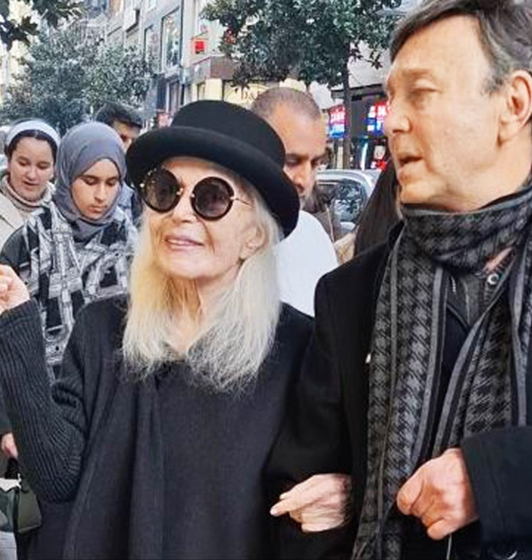 Ezgi Mola ile Enis Arıkan neden küstü