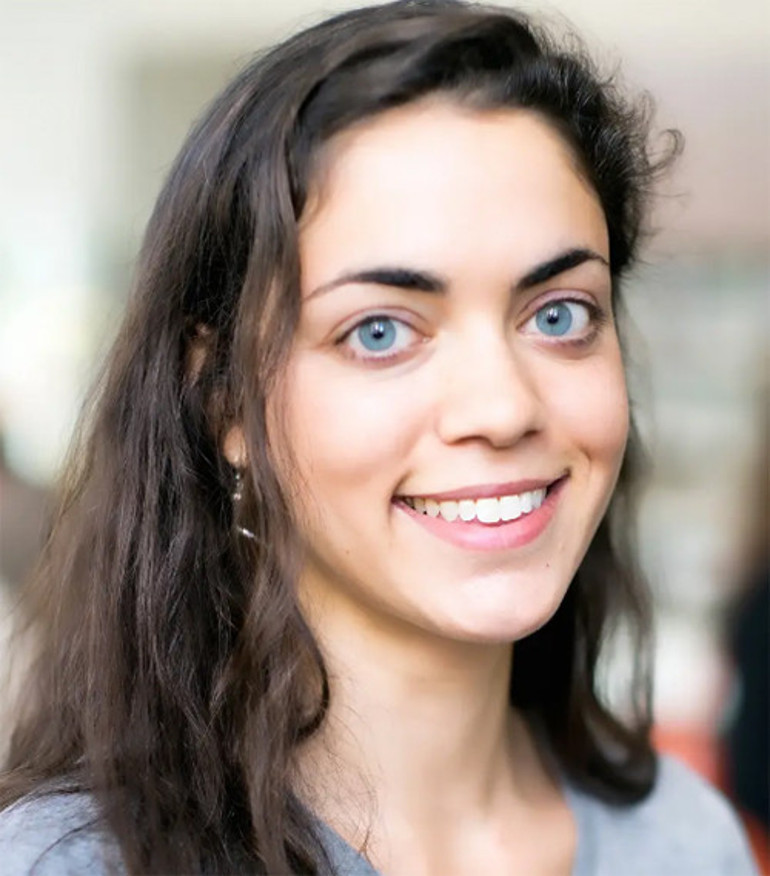 Kalabalık ailesi durmadan büyüyor: Çocuklarını saymaya iki elin parmakları yetmez oldu: 14üncü bebek sürprizi