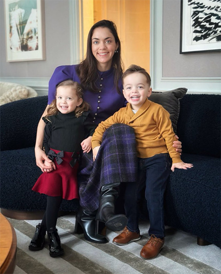 Kalabalık ailesi durmadan büyüyor: Çocuklarını saymaya iki elin parmakları yetmez oldu: 14üncü bebek sürprizi