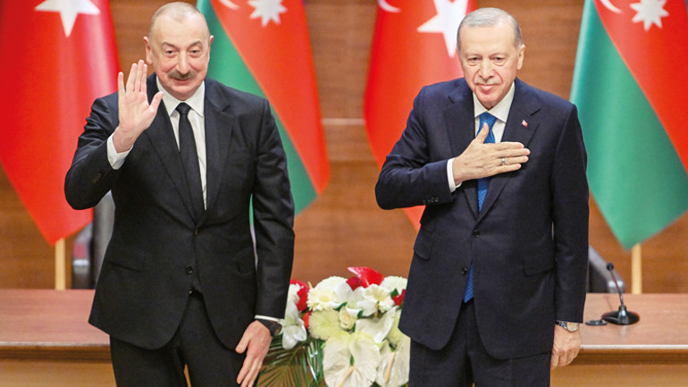 Türk Kapısı’ndan ilk gaz akışı