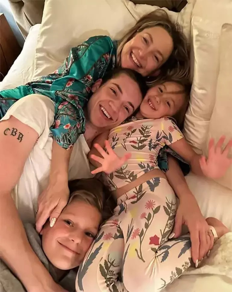 Üç aşkından üç çocuğu olmuştu… Yıllardır nişanlı ama evlenmiyor: Ben özgürlüğüme düşkünüm