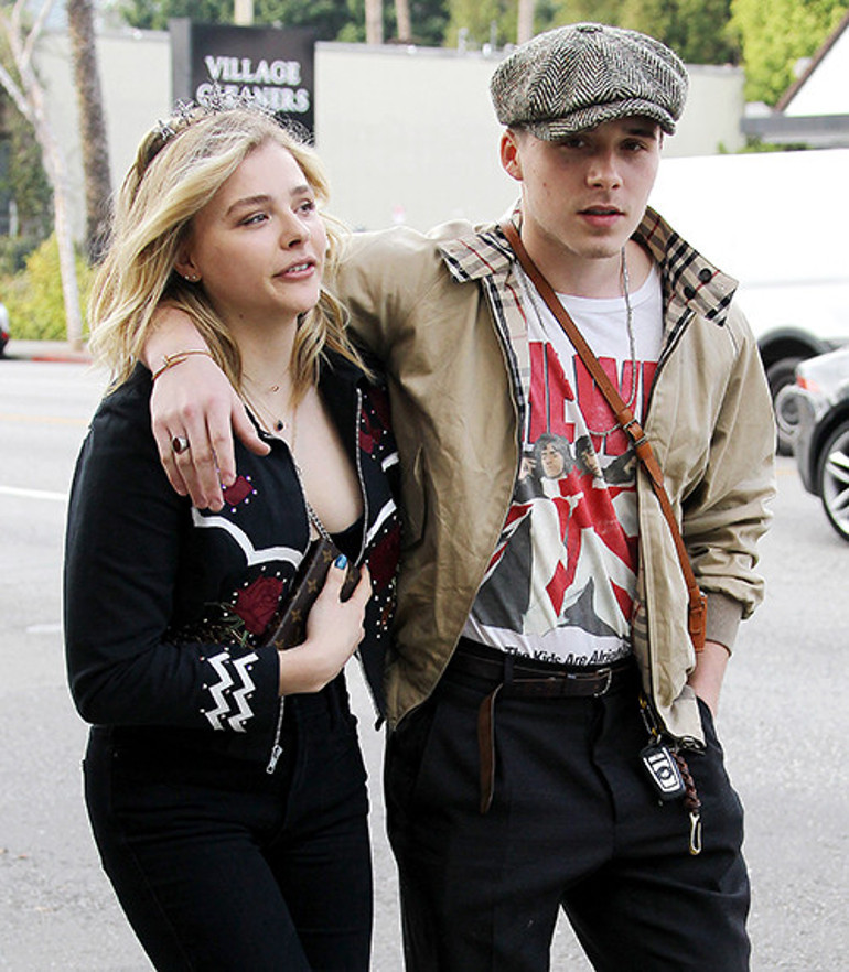 Yıllar geçti, gönül kapılarını başkaları çaldı... Ama onlar hiç unutulmadı: Ben aşkı seninle öğrendim